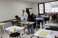 Izmit Belediyesi Çinar Akademi'de Kabul Kurum Sinavi Gerçeklesti