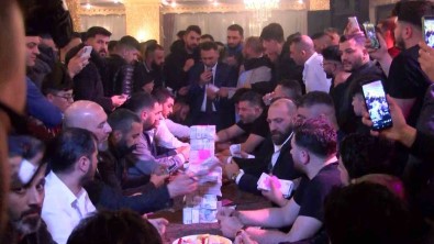 Sultanbeyli'de Asiretin Sünnet Dügününde Milyonlar Havada Uçustu