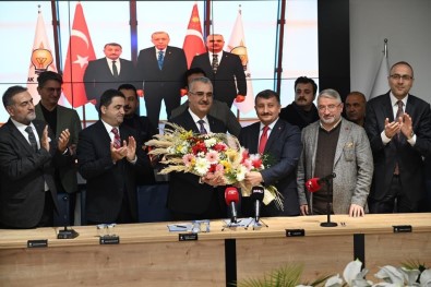 AK Parti Çorum Il Baskanliginda Devir Teslim Töreni