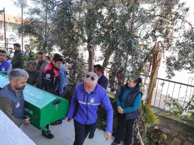 Müdür Okula Gitmeyince Aci Gerçek Ortaya Çikti