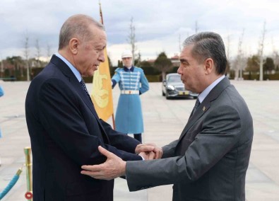 Cumhurbaskani Erdogan, Türkmenistan Halk Maslahati Baskani Berdimuhamedov Ile Görüstü