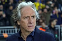 Jorge Jesus'tan Kadroda 5 Degisiklik