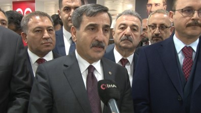 Kamu-Sen Genel Baskani Önder Kahveci Görevinden Istifa Ederek MHP Milletvekili Aday Adayi Oldu