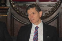 Trabzonspor'un Borcu Açiklamasi 2 Milyar 835 Milyon 909 Bin TL