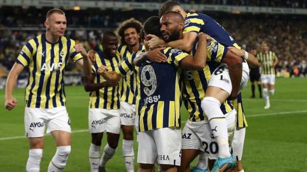 Fenerbahçe - Sevilla maçının muhtemel 11'leri