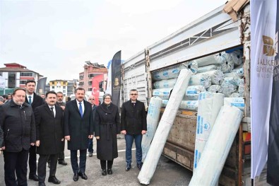 353 Üreticiye 5 Milyon Lira Degerinde Sera Örtüsü Dagitildi