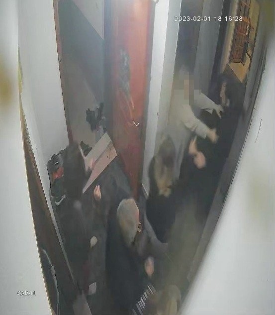 Antalya’da satırlı dehşet! Eşinin gerçek yüzünü 3 ay sonra gördü.