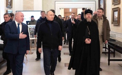 Putin'den Ilhakin Yildönümünde Kirim'a Ziyaret