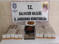 Balikesir'de Jandarmadan Kaçak Tütün Operasyonu
