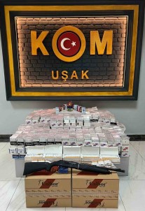 Usak'ta Kaçak Tütün Operasyonu; Binlerce Paket Makaron Ve Nargile Tütünü Ele Geçirildi