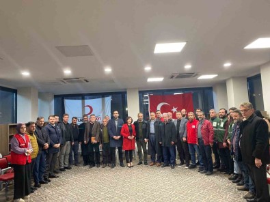 6 Subat Mersin STK'lar Birligi Depremzedelerin Yaninda