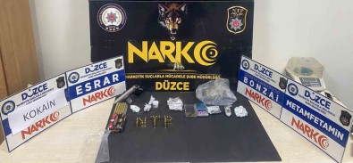 Düzce'de Uyusturucu Saticilarina Baskin