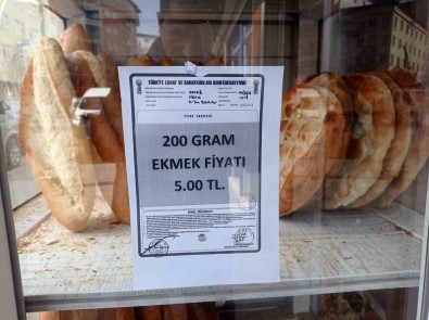 Hakkari'de Ekmek 5 TL Oldu