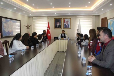 Igdir'da Sevgi Evlerindeki Çocuklar Deprem Bölgesine 50 Bin Lira Bagisladi