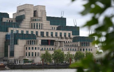 MI5, 2017'Deki Ariana Grande Konserine Yönelik Bombali Saldiriyi Engelleyebilirmis