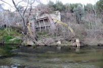 Tarihi Demir Köprü 14 Yildir Yapilmayi Bekliyor