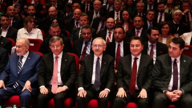 Altılı Masa liderleri İzmir'de Akşener'siz bir araya geldi...