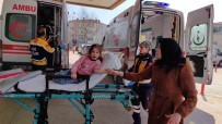 Bursa'da Kontrolden Çikan Araç Dehset Saçti  Açiklamasi 3 Yarali Haberi