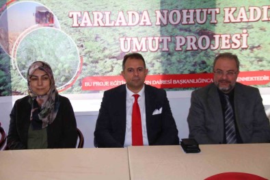 Elazig'da 'Tarlada Nohut Kadina Umut' Projesi Gerçeklestirildi