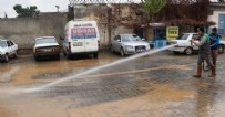 HALİLİYE - Haliliye’de sokaklar köpüklü su ile temizleniyor