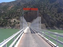 Kemaliye Çevre Platformu Ilçenin Köprü Ve Yollarina Dikkat Çekti