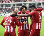 Sivasspor'da Futbolculara 5 Gün Izin Verildi