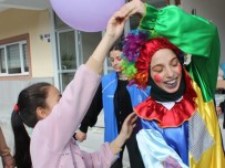 Karaman'da Depremzede Çocuklar Gençlik Merkezinde Moral Buluyor Haberi