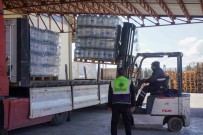 Diyarbakir'dan Sanliurfa'ya 5 Tir Içme Suyu Destegi