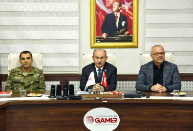 Iftar Programlari Yerine Yardim Kolisi