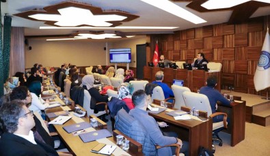 NEÜ'de Bilimsel Yayincilik Adina Önemli Egitim