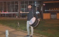 Osmaniyeli Depremzede Izmirlileri Sahura Kaldiriyor