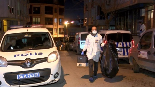İstanbul'da vahşet: Birlikte yaşadığı kadını taşla öldürüp parçalara ayırdı!