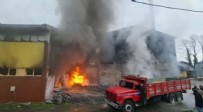  ÇAYKUR FABRİKASI YANGIN - Artvin'de çay fabrikasında yangın