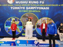 Esenyurtlu Sporcular Basariya Doymuyor