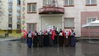  EVLAT NÖBETİ KAÇINCI GÜN - Evlat nöbetindeki ailelerden Kemal Kılıçdaroğlu'na tepki: Kandil seni kırmaz