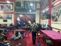 İzmir'de kumar oynarken suçüstü yakalanan 278 kişiye para cezası kesildi