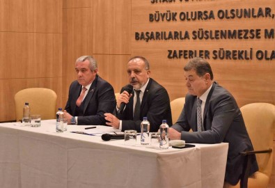 Izmir'in 6 Ilçesi Vekil Istiyor Açiklamasi '500 Bini Asan Nüfusa Sahip Bölgede 20 Yildir Vekil Seçilmedi'