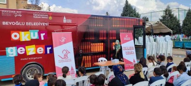 Beyoglu Mobil Kütüphane 5 Bin Kitapla Kahramanmaras'ta
