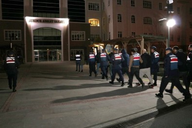 Burdur'da Kökünü Kurutma Operasyonunda 5 Sahis Tutuklandi