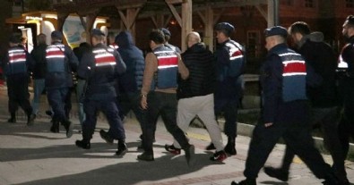 Kökünü Kurutma Operasyonu: 14 şüpheliden 5'i tutuklandı
