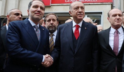 Cumhurbaşkanı Erdoğan Yeniden Refah Partisi'nde
