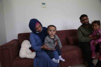 Depremzede Aile 50 Gün Sonra Bebeklerine Kavustu