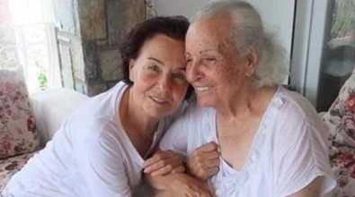 Fatma Girik'in annesi yaşamını yitirdi!