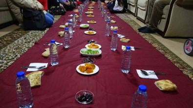 Isparta'da 200 Depremzedeye Ramazan Ayi Boyunca Iftar