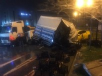 İstanbul'da feci kaza! Kamyona çarpan kamyonet taksiyi altına aldı .