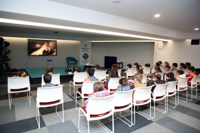 Kütüphaneler Haftasi'nda Talas Bambaska