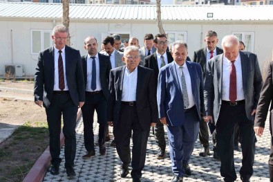 Talas Mevlana'da Rayli Hattin Test Sürüsü 1 Mayis'ta Baslayacak