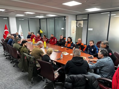 15 Haziran'da Baslayacak Deniz Sezonu Öncesi Hazirliklar Basladi