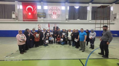 2,5 Saatte Binden Fazla Ürünü Satarak Gelirini Depremzedelere Bagislayan Kadinlara Tesekkür Belgesi