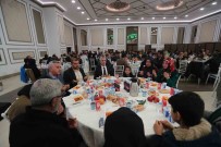 Tahmazoglu Umreye Giden Ögrenciler Ve Aileleri Ile Iftarda Bir Araya Geldi